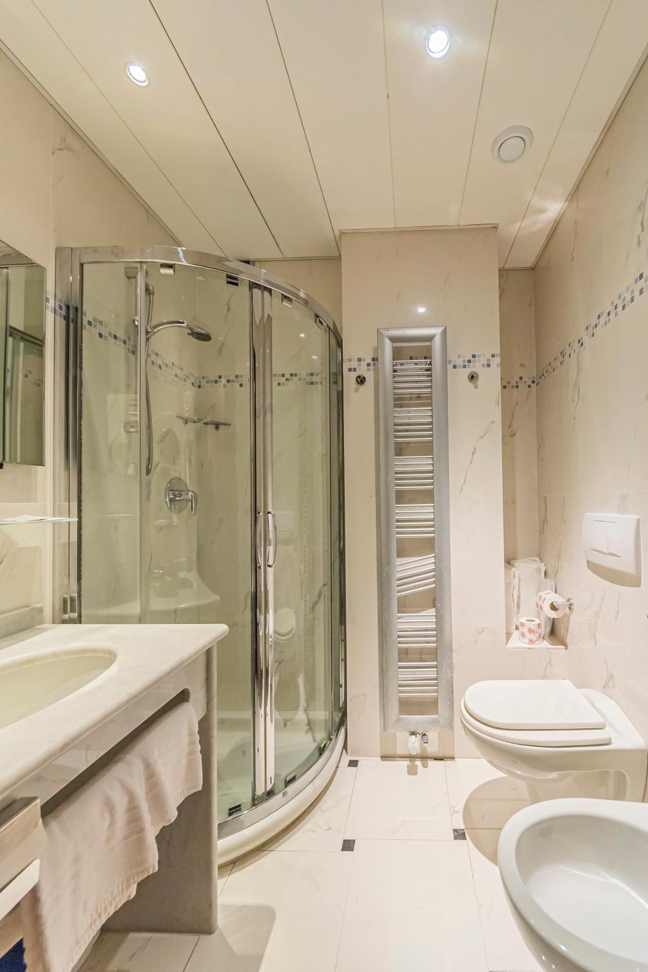 Dado Hotel International Parma Zewnętrze zdjęcie